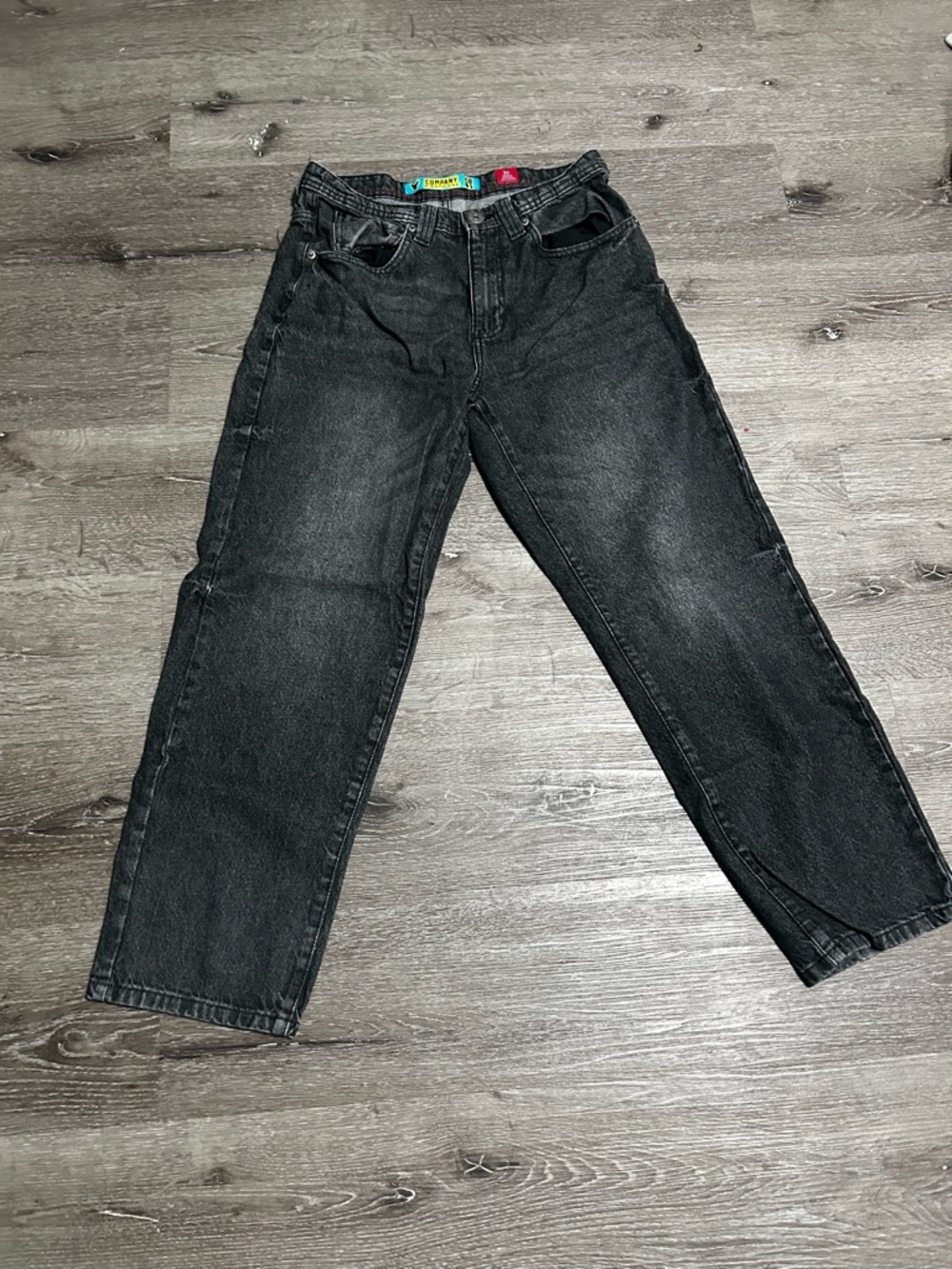 Black Men's Relaxed Straight Jeans - Unbranded